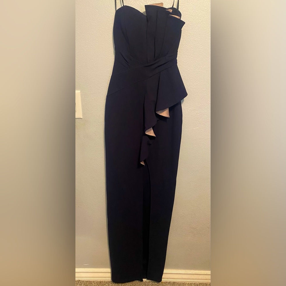 Strapless formal dress